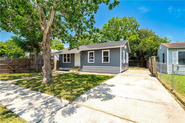 2122 Harvard St, Corpus Christi, TX 78416