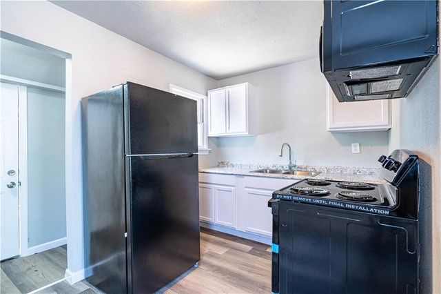 2122 Harvard St, Corpus Christi, TX 78416