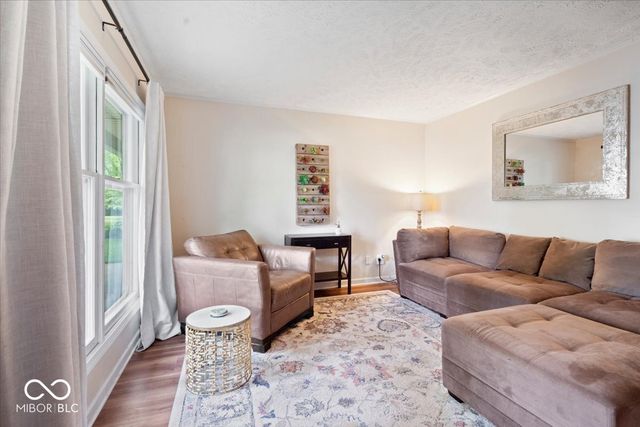 7 Sleepy Hollow Drive, Westfield, IN 46074