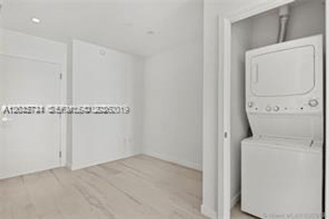 480 NE 31 ST 2306, Miami, FL 33137