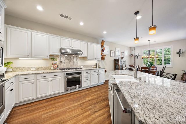 1907 Corvedale Street, Bakersfield, CA 93311