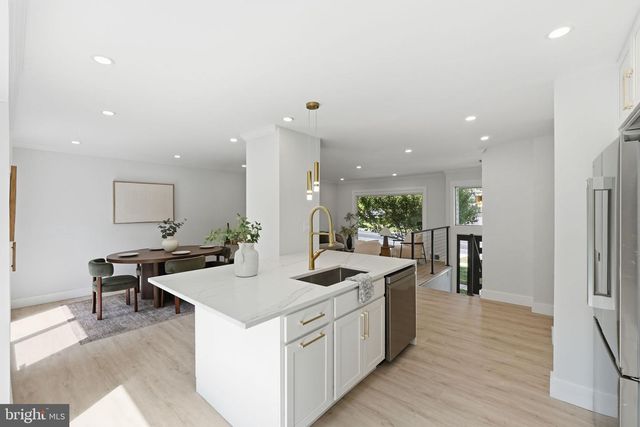 13710 ARCTIC AVE, Rockville, MD 20853