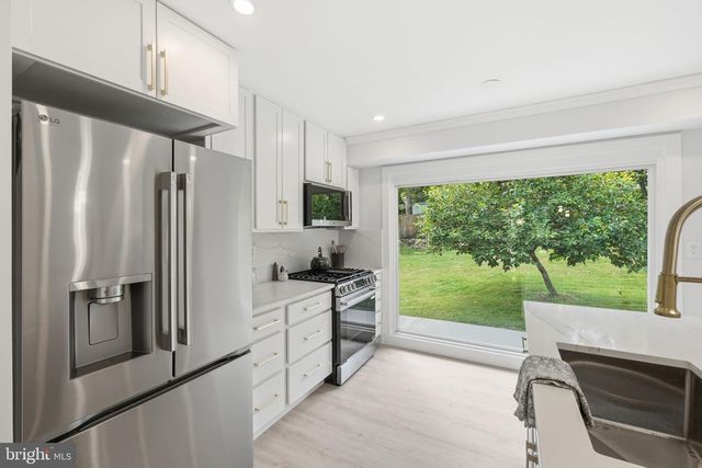 13710 ARCTIC AVE, Rockville, MD 20853