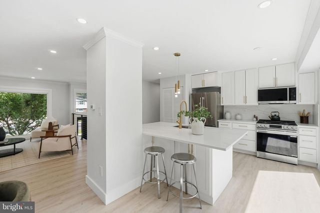 13710 ARCTIC AVE, Rockville, MD 20853