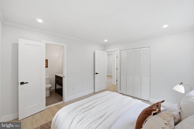 13710 ARCTIC AVE, Rockville, MD 20853