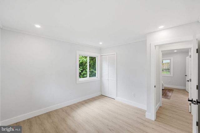 13710 ARCTIC AVE, Rockville, MD 20853