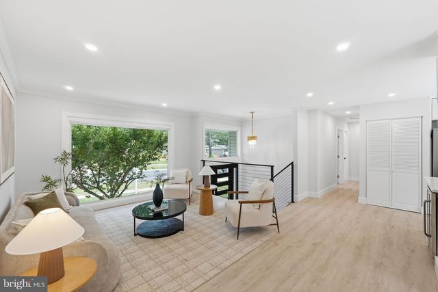 13710 ARCTIC AVE, Rockville, MD 20853