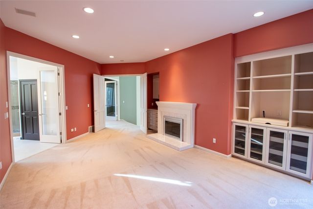 15831 SE 45th Street, Bellevue, WA 98006