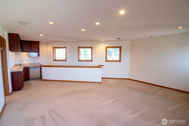 15831 SE 45th Street, Bellevue, WA 98006