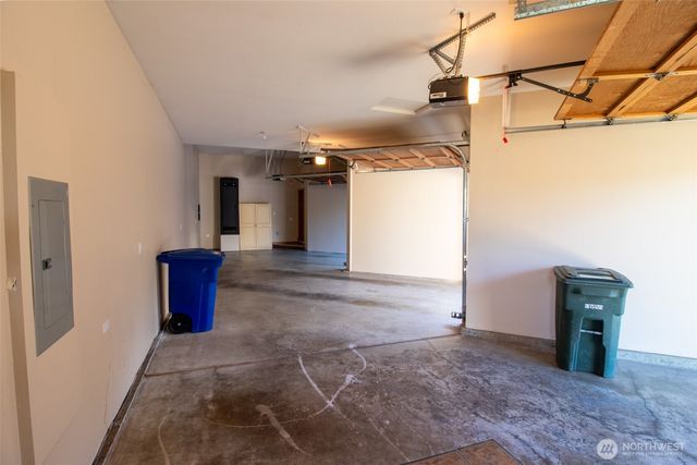 15831 SE 45th Street, Bellevue, WA 98006
