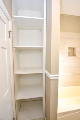 1863 N Grant Avenue, Springfield, MO 65803