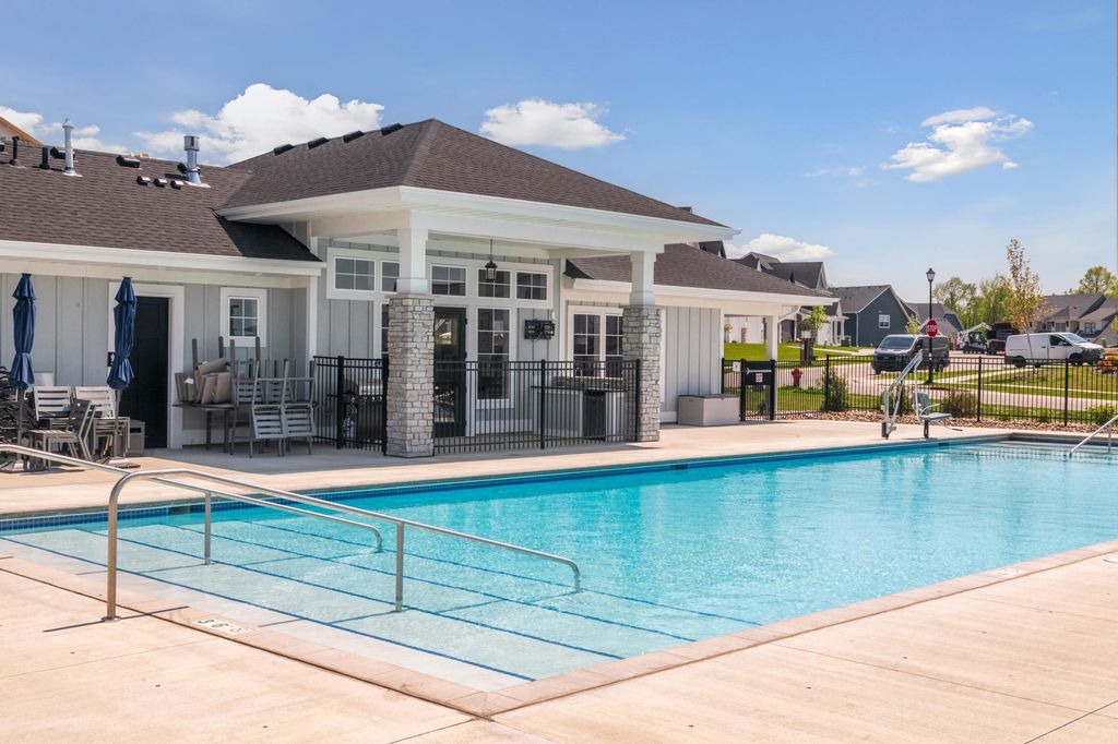 16570 64th Avenue N, Maple Grove, MN 55311 — photo 3