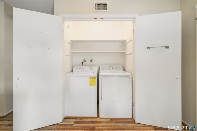 972 Heritage Village B, Southbury, CT 06488