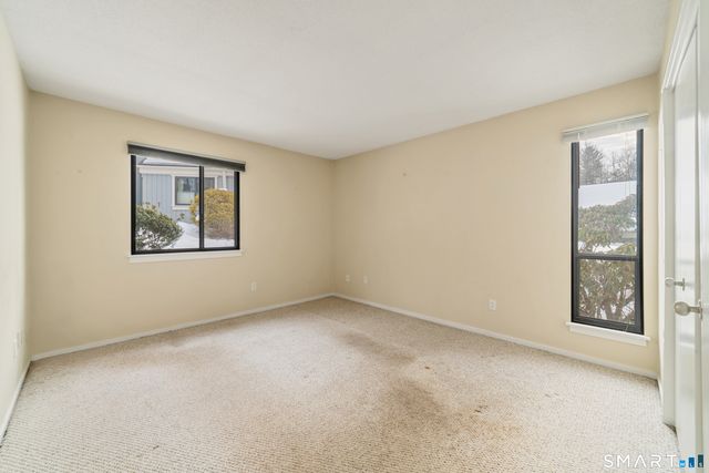 972 Heritage Village B, Southbury, CT 06488