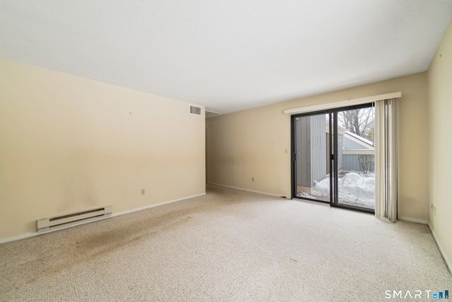 972 Heritage Village B, Southbury, CT 06488