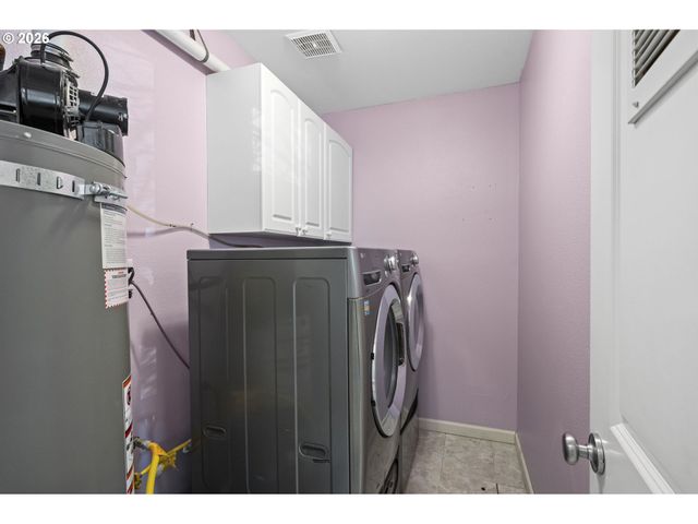 3541 N HALLECK St, Portland, OR 97217