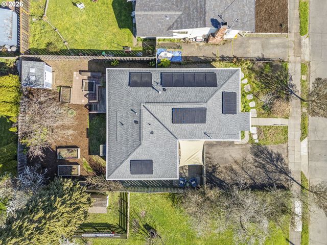 3541 N HALLECK St, Portland, OR 97217