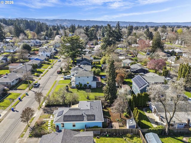 3541 N HALLECK St, Portland, OR 97217