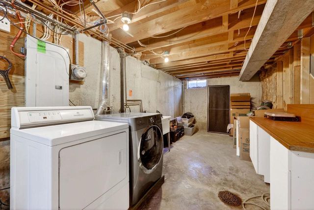 1606 Ellen Avenue, Madison, WI 53716