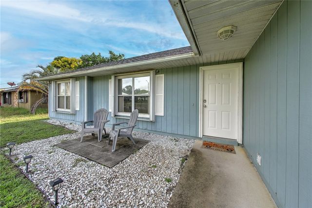 2046 15th Avenue SW, Vero Beach, FL 32962