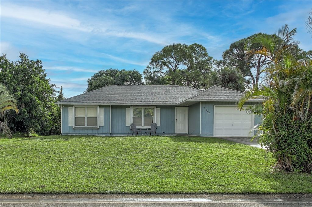 2046 15th Avenue SW, Vero Beach, FL 32962