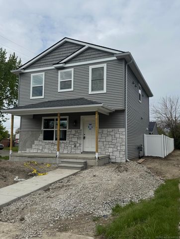 27305 Groveland Street, Madison Heights, MI 48071