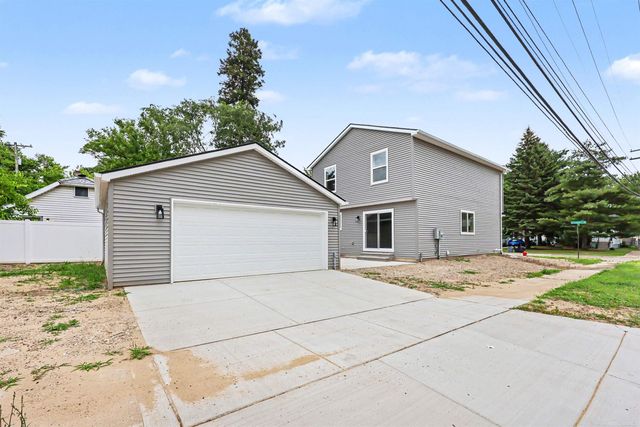 27305 Groveland Street, Madison Heights, MI 48071