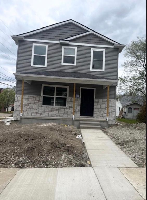 27305 Groveland Street, Madison Heights, MI 48071