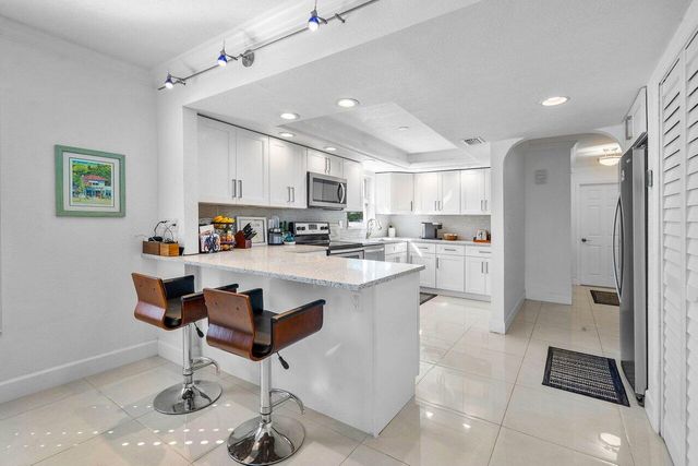 1040 Banyan Road 2010, Boca Raton, FL 33432