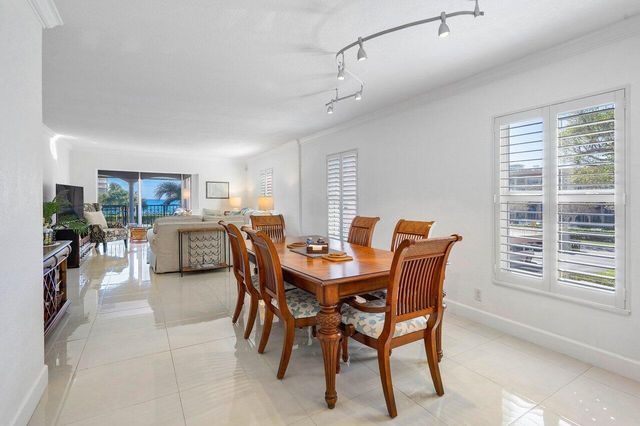 1040 Banyan Road 2010, Boca Raton, FL 33432