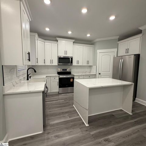 321 Sunnydale Drive, Taylors, SC 29687