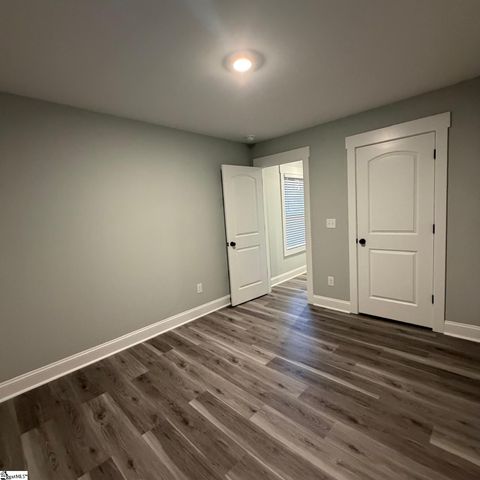321 Sunnydale Drive, Taylors, SC 29687