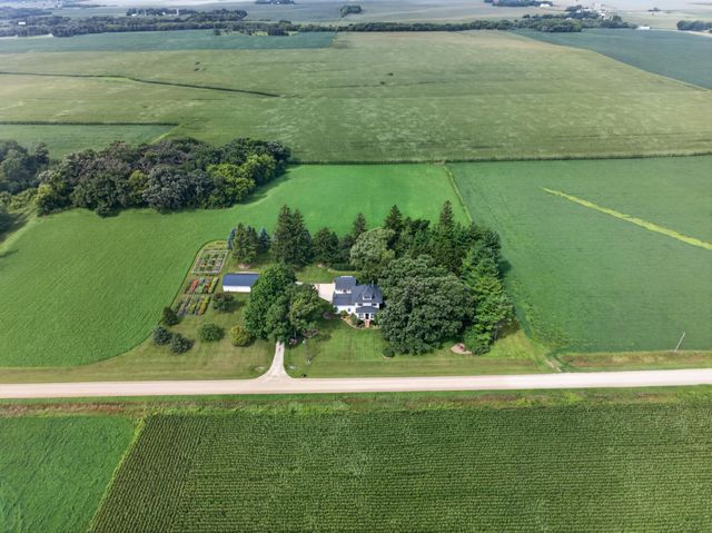 59493 272nd Avenue, Mantorville, MN 55955