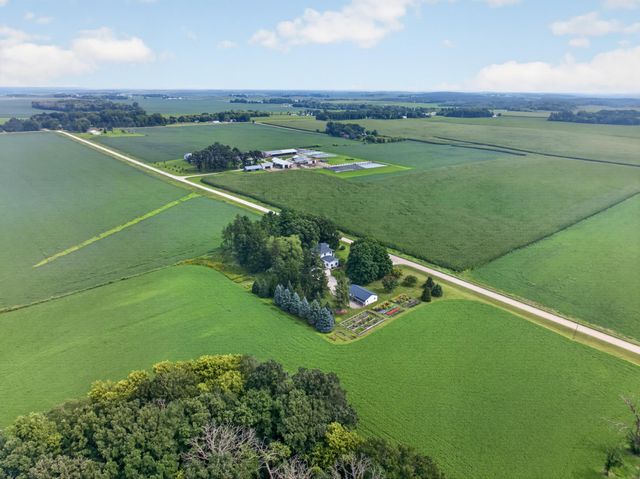 59493 272nd Avenue, Mantorville, MN 55955