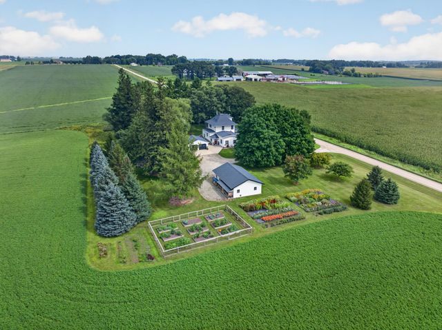 59493 272nd Avenue, Mantorville, MN 55955