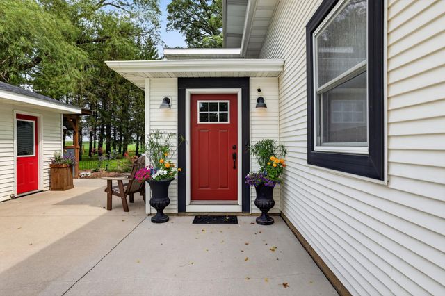 59493 272nd Avenue, Mantorville, MN 55955