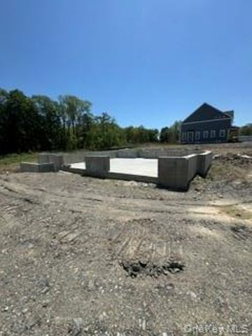 9 Shadow Court, Wappingers Falls, NY 12590