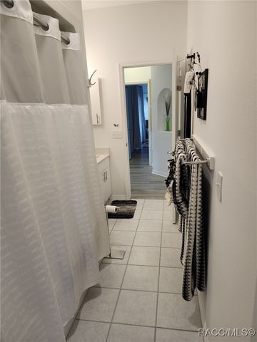 1876 W Shanelle Path, Lecanto, FL 34461