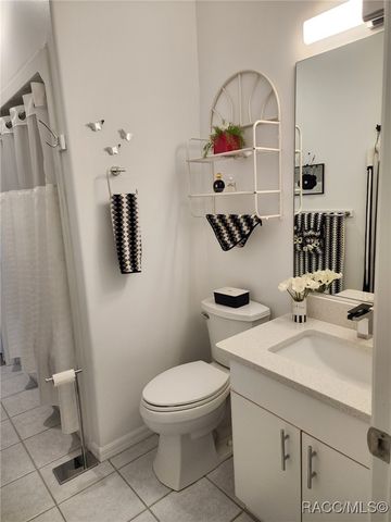 1876 W Shanelle Path, Lecanto, FL 34461