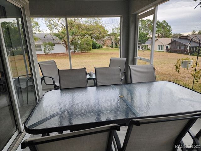 1876 W Shanelle Path, Lecanto, FL 34461