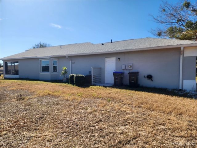 1876 W Shanelle Path, Lecanto, FL 34461