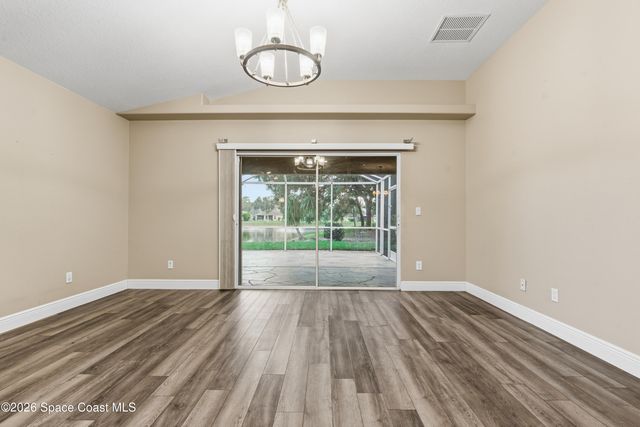 837 Tavernier Circle NE, Palm Bay, FL 32905