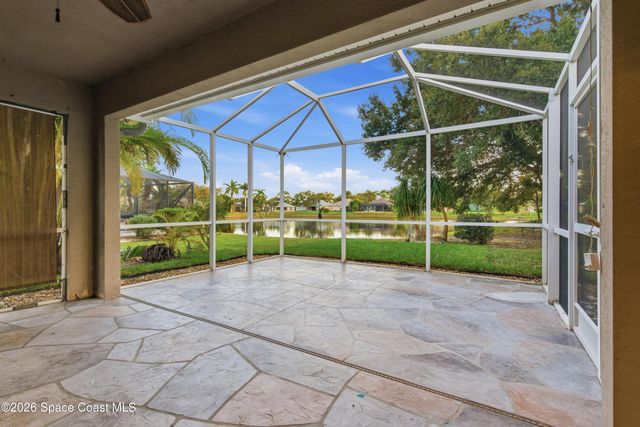 837 Tavernier Circle NE, Palm Bay, FL 32905