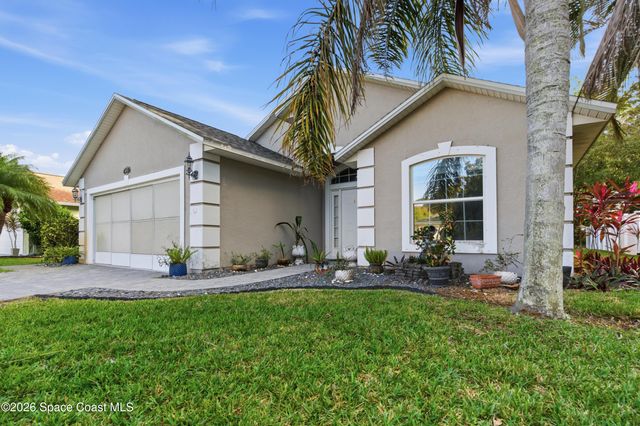 837 Tavernier Circle NE, Palm Bay, FL 32905