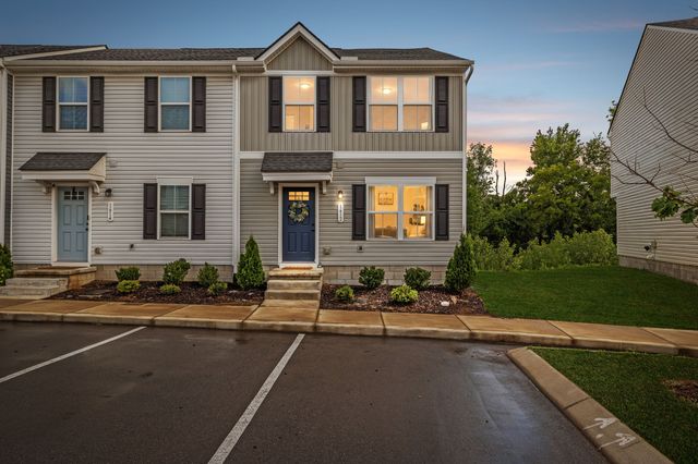 1612 Mountain Ash Ln, Antioch, TN 37013
