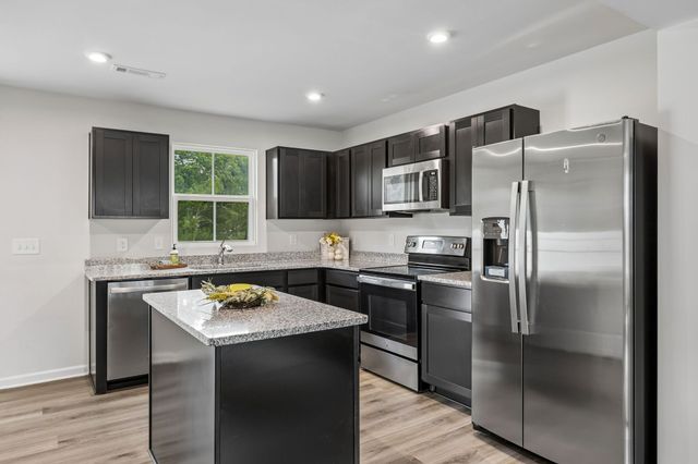 1612 Mountain Ash Ln, Antioch, TN 37013