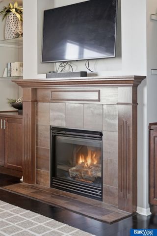 9212 S 29th Street, Lincoln, NE 68516