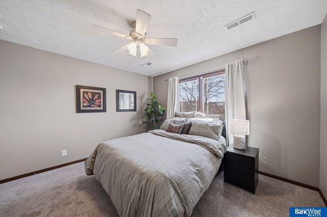 9212 S 29th Street, Lincoln, NE 68516