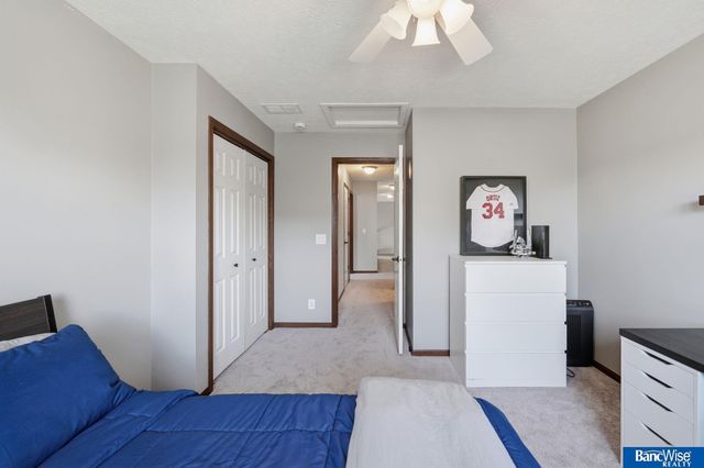 9212 S 29th Street, Lincoln, NE 68516