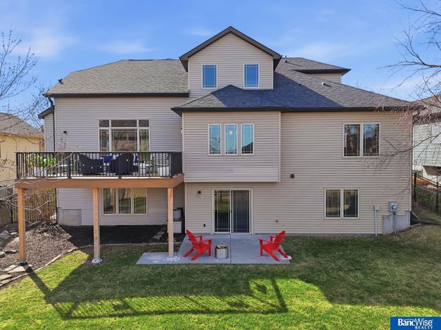 9212 S 29th Street, Lincoln, NE 68516